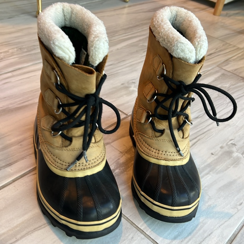 Sorel Caribou Snow Boots Size 5